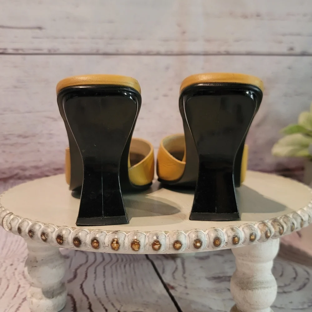 Velez Women's Camal Mustard Heeled Mules Size 36 / US 6